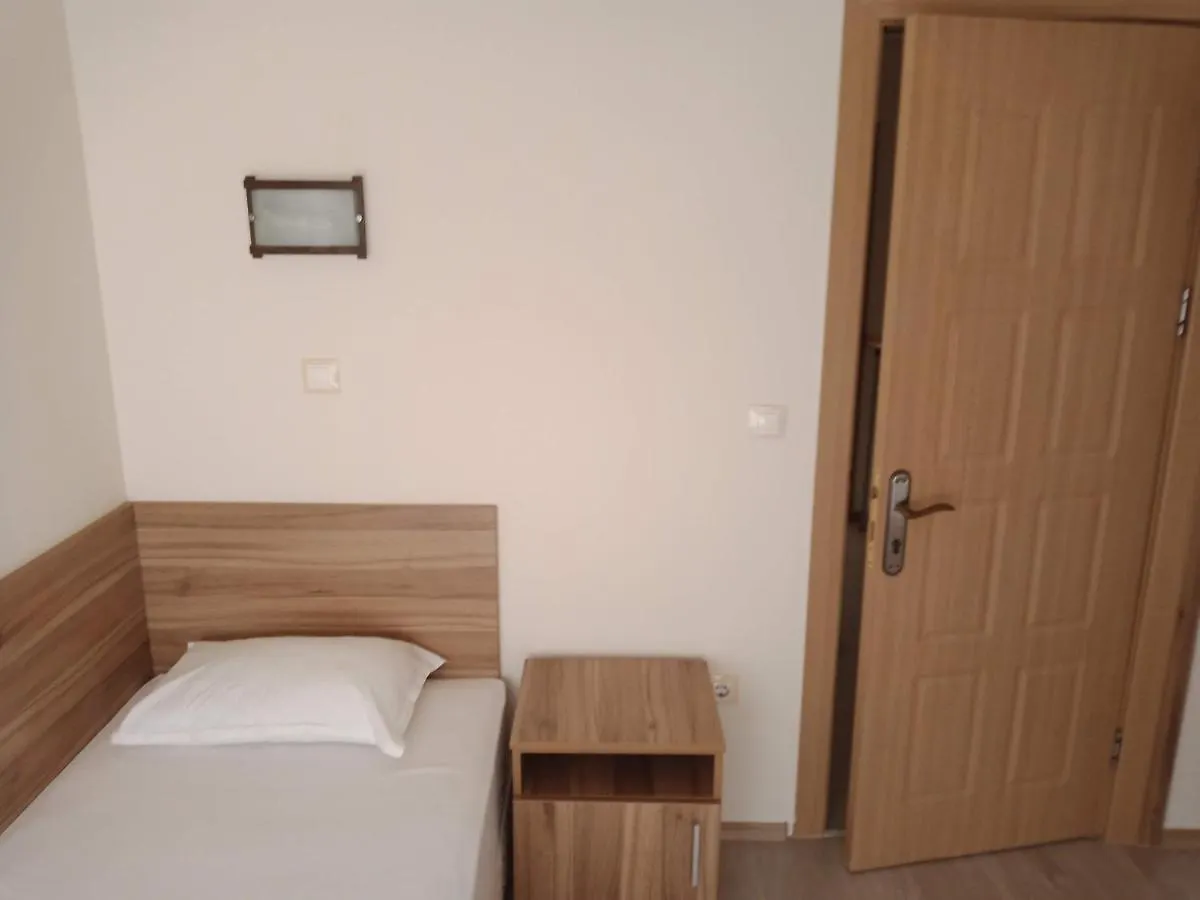 Къмпинг Градина - Garden Beach Apartments Sozopol