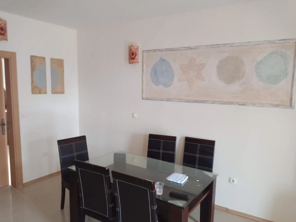 Къмпинг Градина - Garden Beach Apartments Sozopol